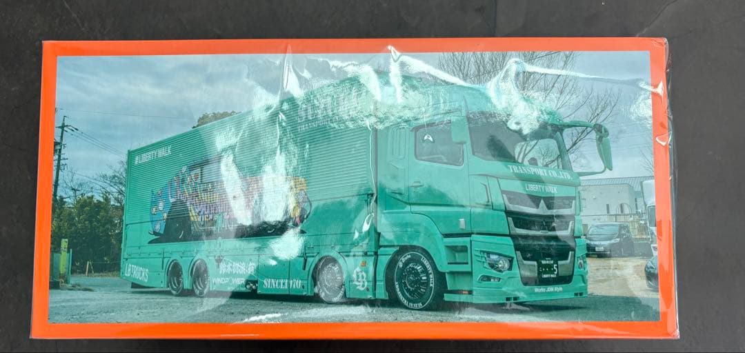 限定　GCD製1/64三菱ふそう スーパーグレート×リバティーウォーク トラック