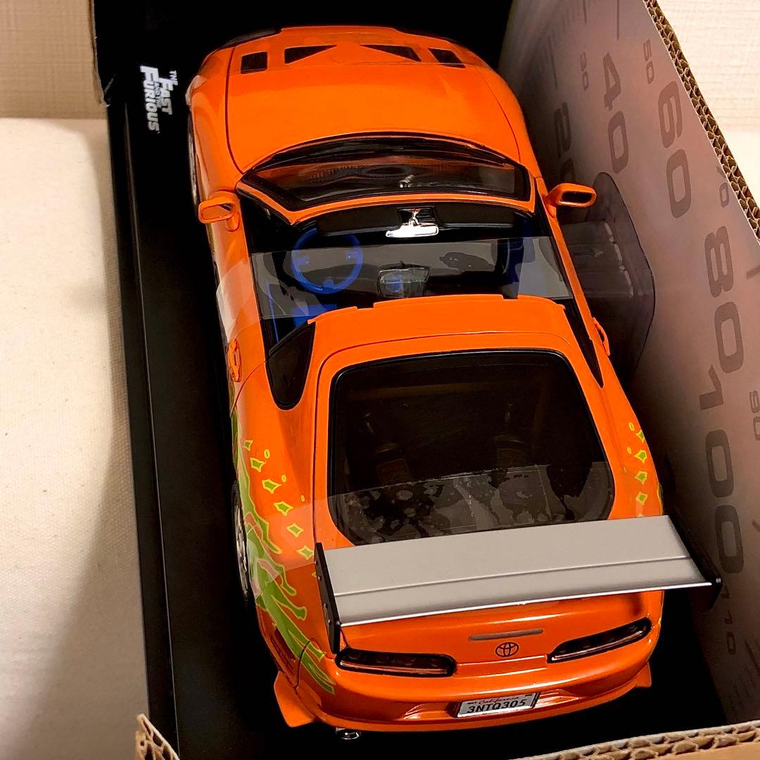 【ワイルドスピード 】1995トヨタ スープラ　1/18 ミニカー