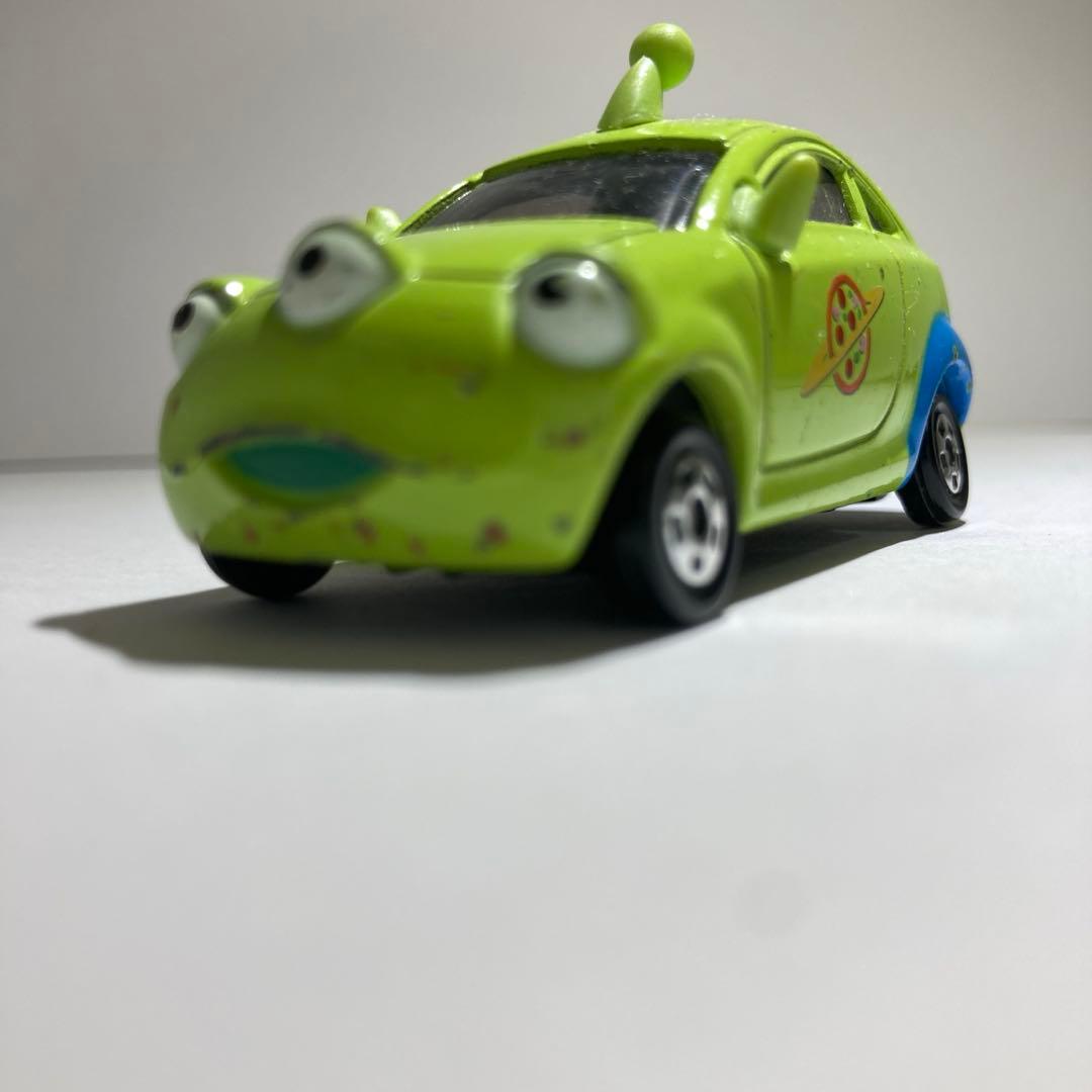 入手困難ディズニー、ユニバトミカ限定11台