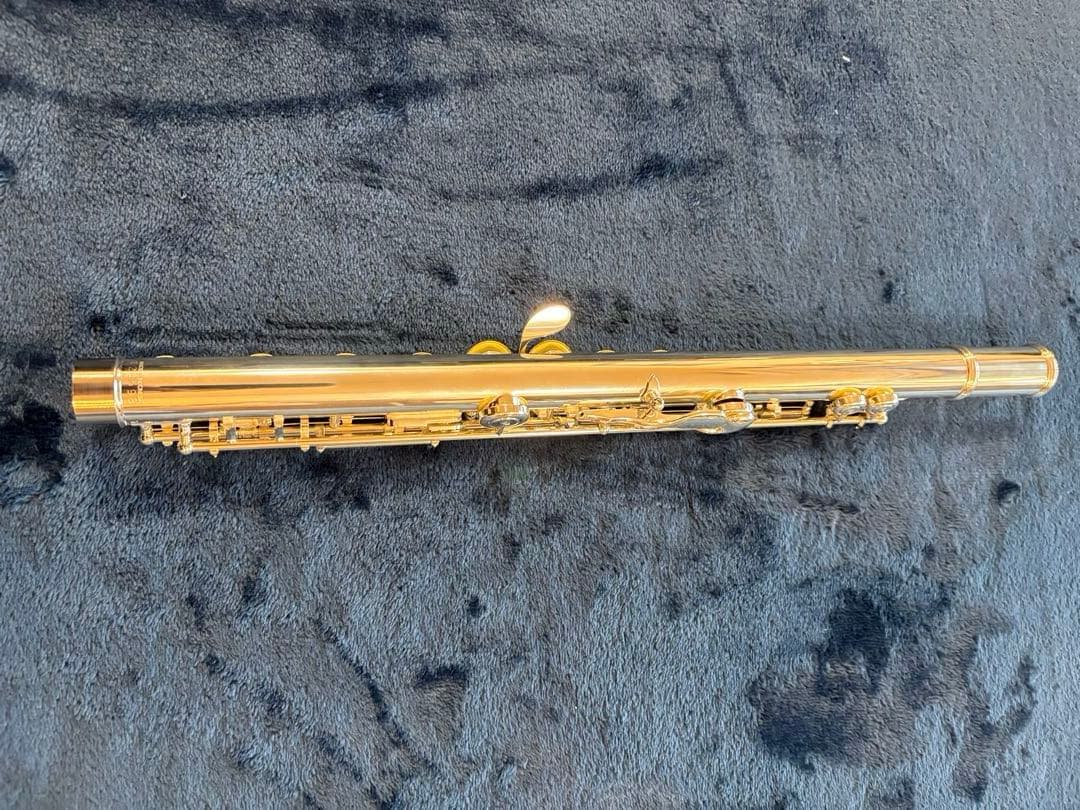 YAMAHA フルートYFL-212 ほぼ未使用　専用ケース付き