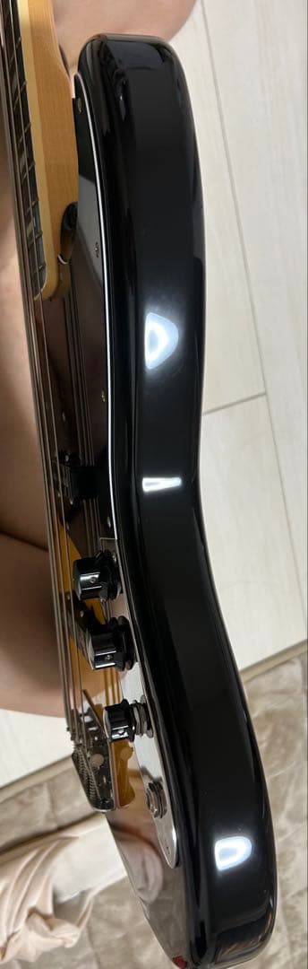 エレキベース フェンダー