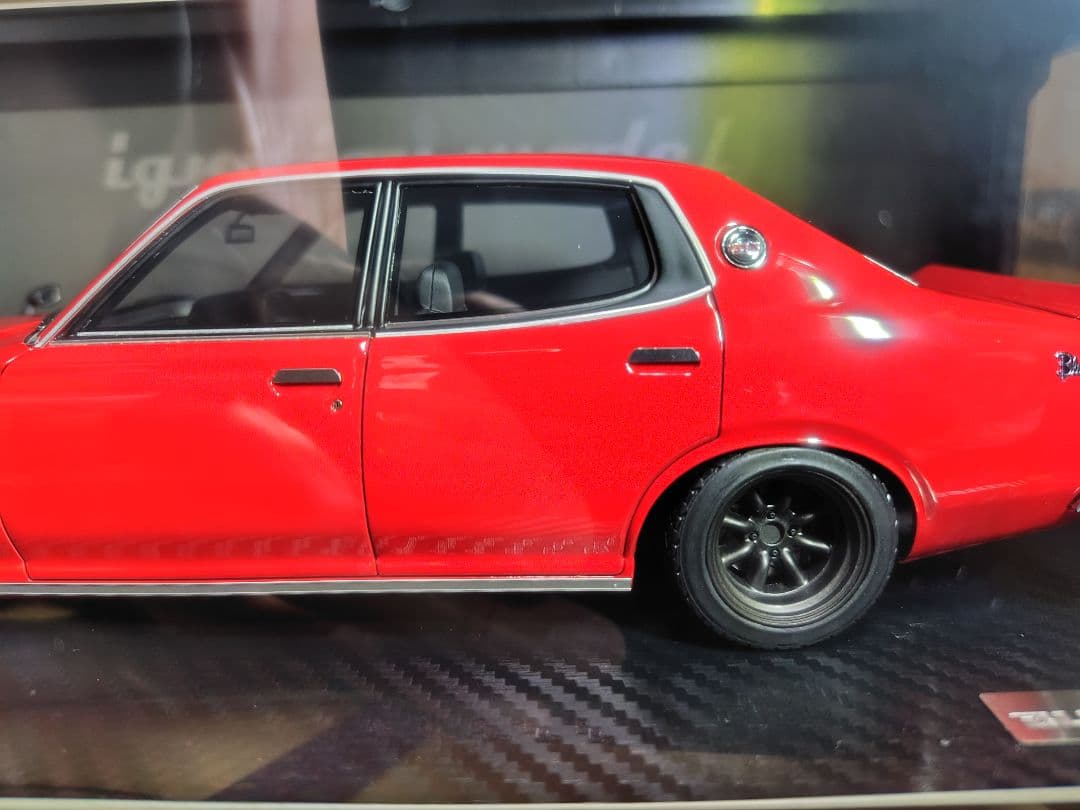ミニカー IG3168 1/18 Bluebird U 2000GTX (G610)red