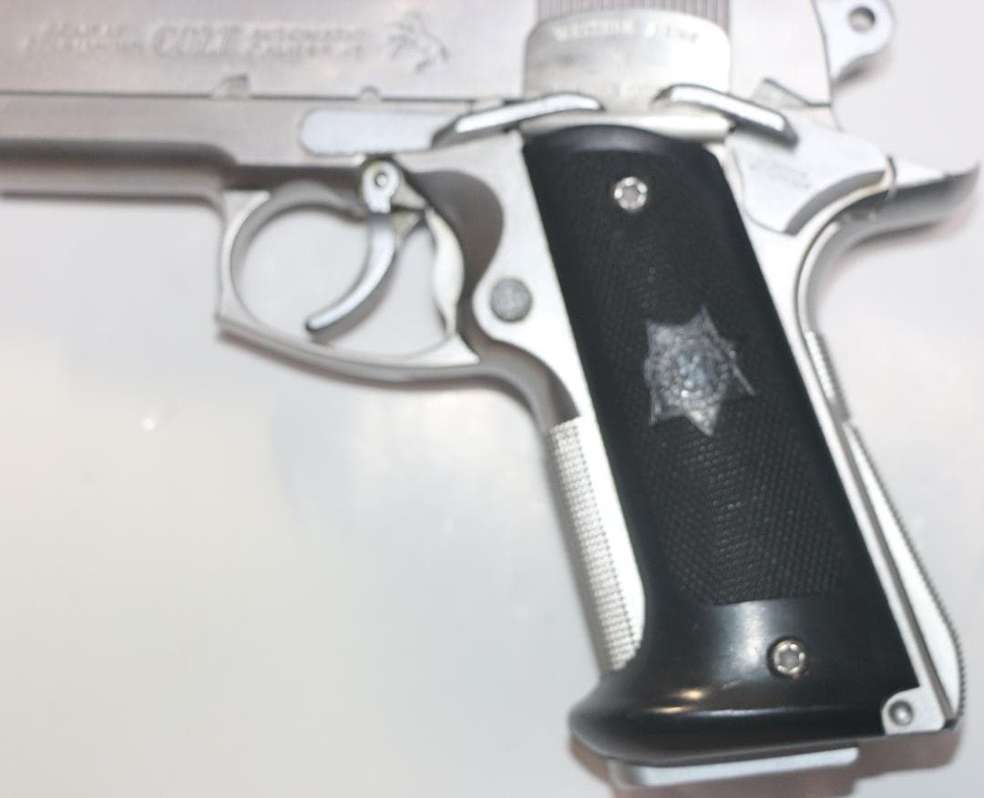 WA製　ABS樹脂ガスガン　コルト　コンバットコンダーカスタム　シルバー　合法品