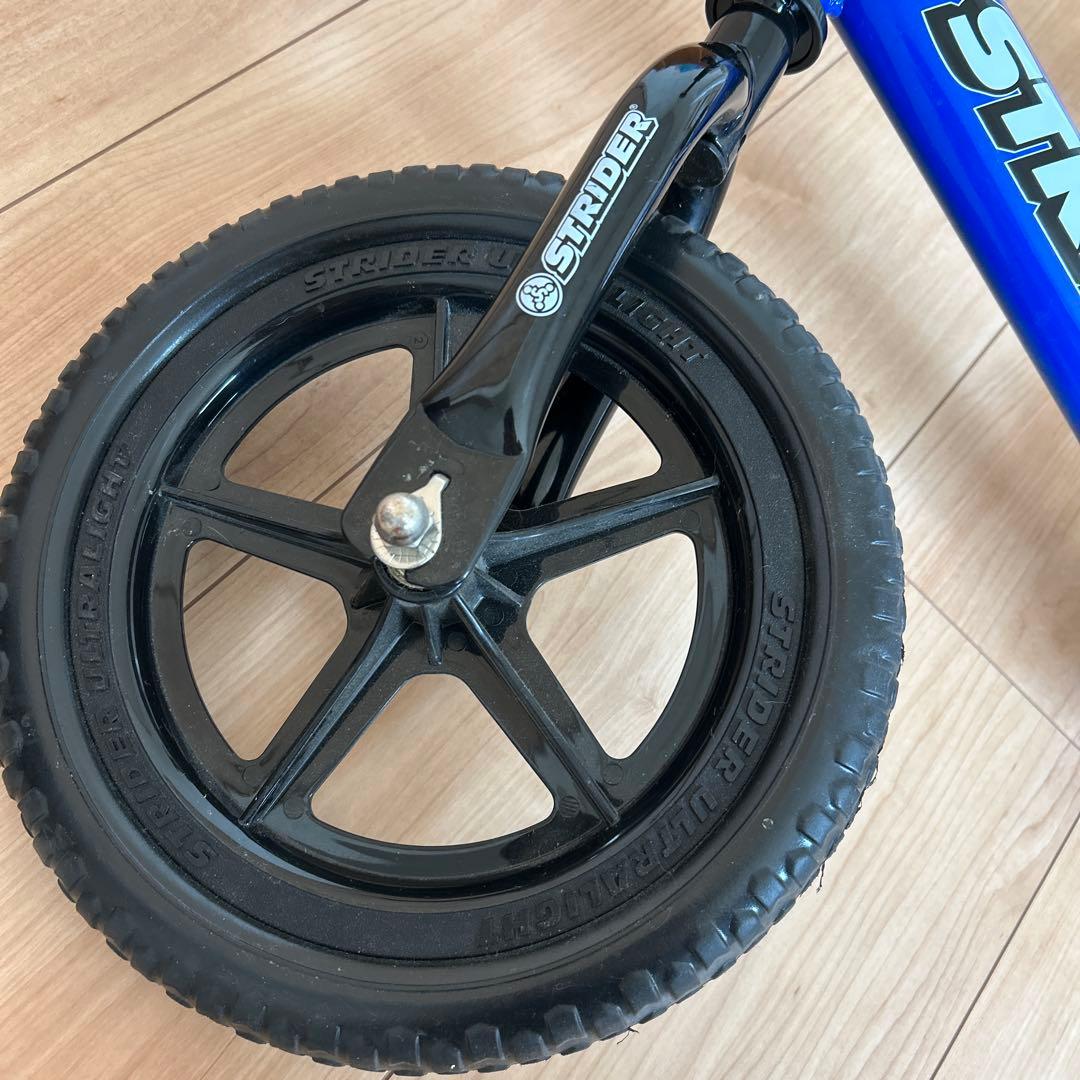 ストライダー スポーツモデル 12インチ 青