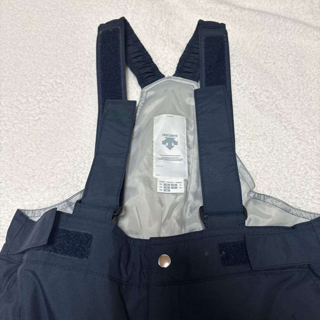 スノボウェア上下セット　140サイズ