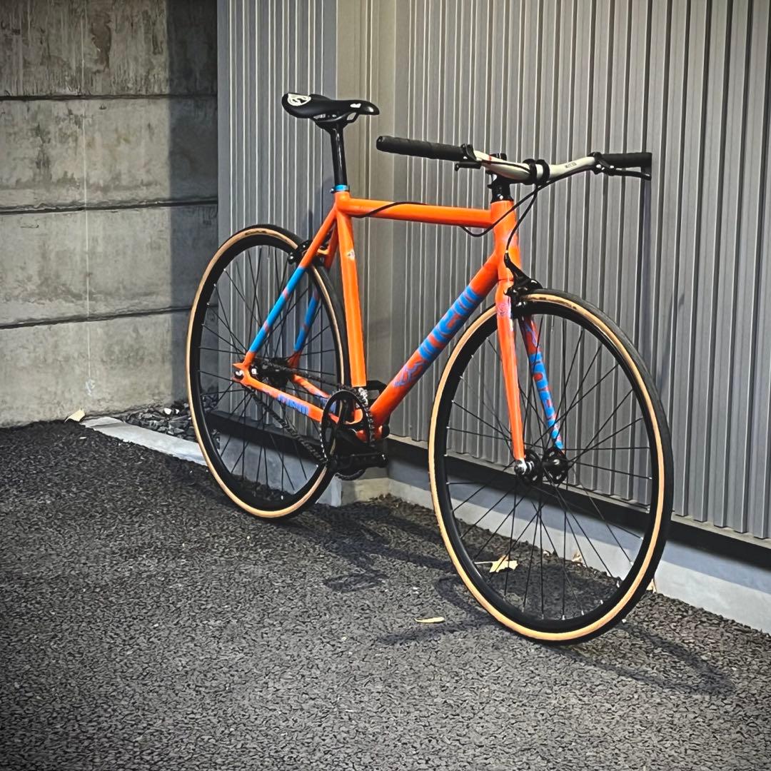 cinelli tipo pista Mサイズ 新品タイヤ&フリー チネリ 東京