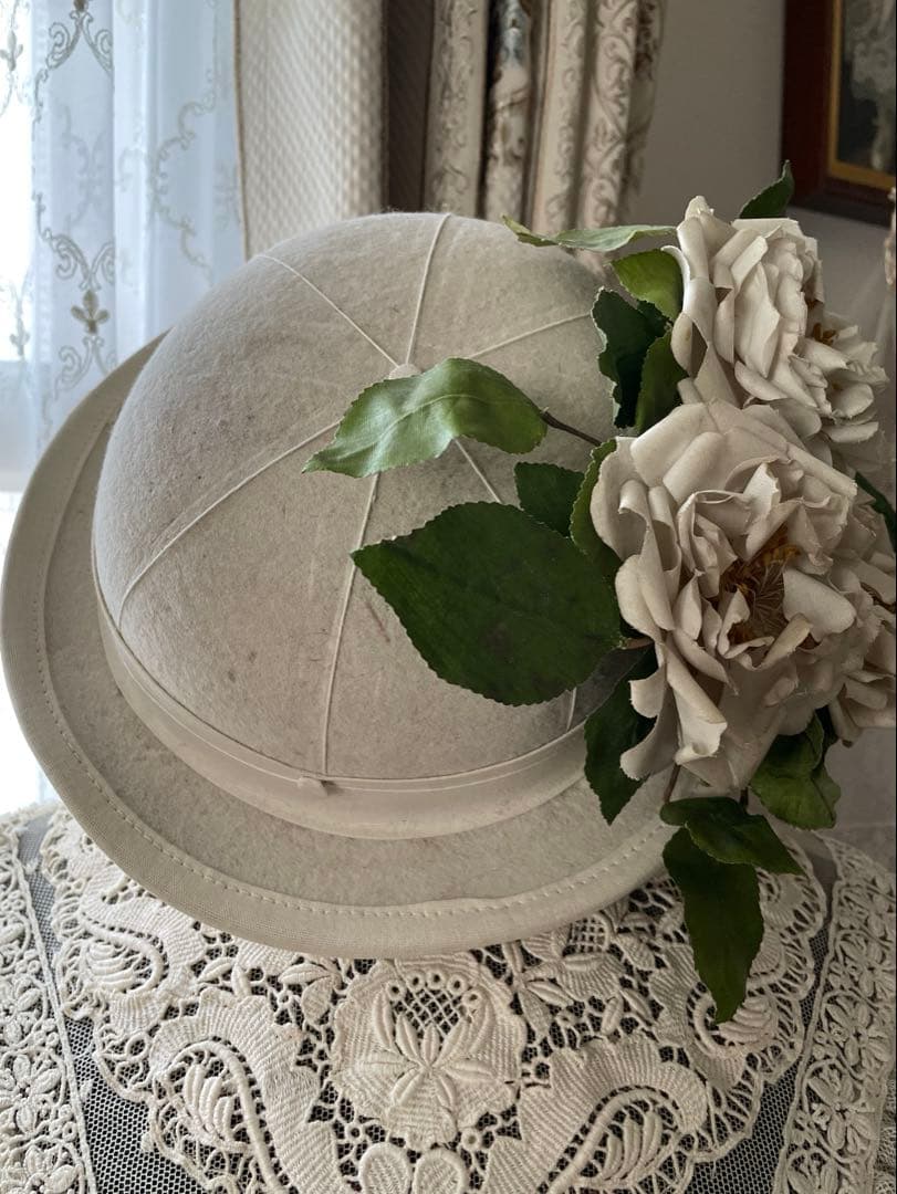 〜♡〜 フランスアンティーク お花が可愛らしいハット〜♡〜 アンティーク布花
