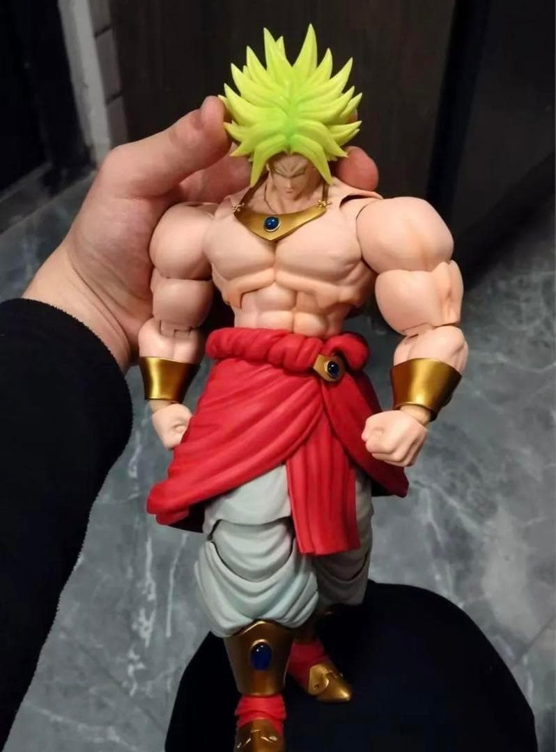 海外限定　ブロリー　スーパーサイヤ人　s.h.figuarts 同サイズ