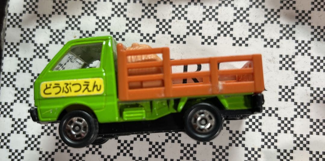 トミカプレイセットどうぶつえん✨希少日本製トミカ✨入手困難　オークション高額取引