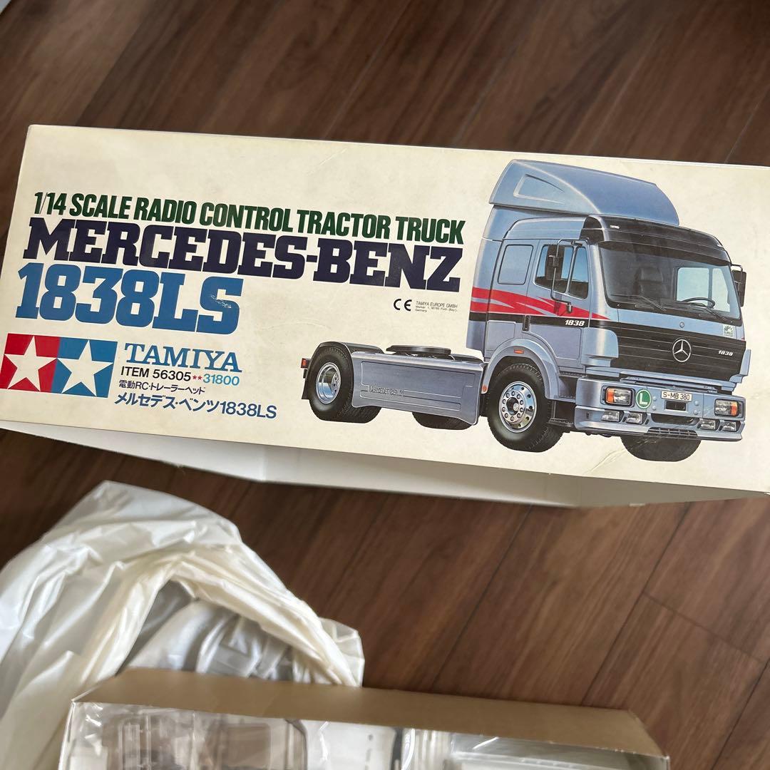 TAMIYA 1/14 メルセデス・ベンツ 1838LS トラクター