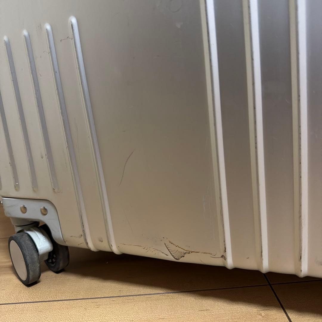 innovator イノベータースーツケース　96リットル