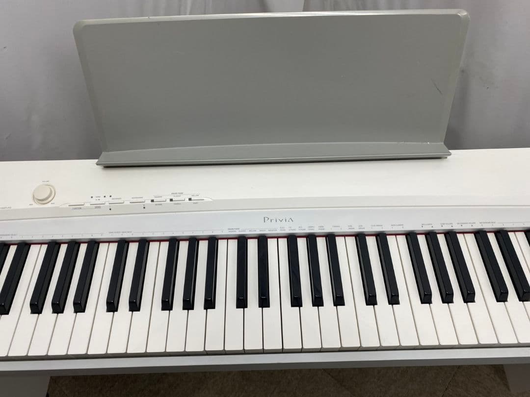 CASIO 電子ピアノ カシオ Privia 88鍵 PX-135WE