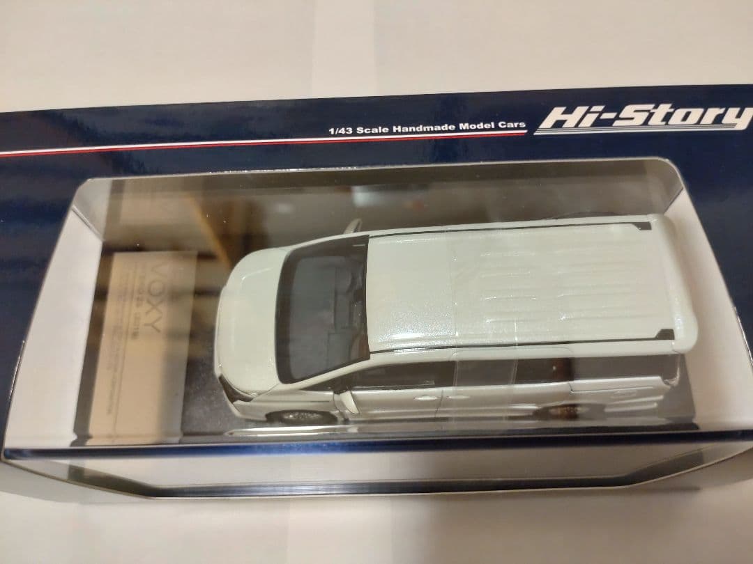 ハイ・ストーリー トヨタ VOXY(ヴォクシー) ミニカー 1/43 ホワイト