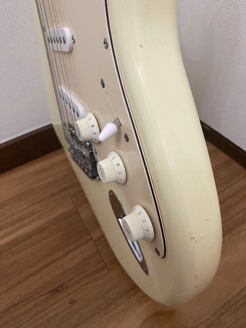 Squier ストラトキャスター スクワイア エレキギター Fender