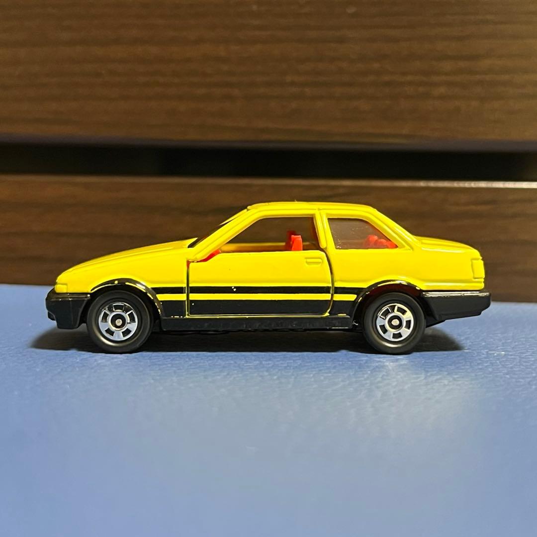 日本製トミカNo.67トヨタ スプリンタートレノ 2ドア 2台セット