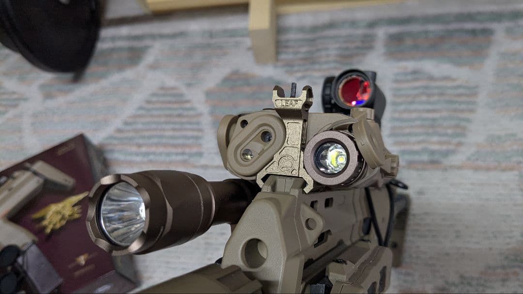 ゆうか旦那　MP7A1　ガスブローバック　タンカラー　Co2　外部ソース