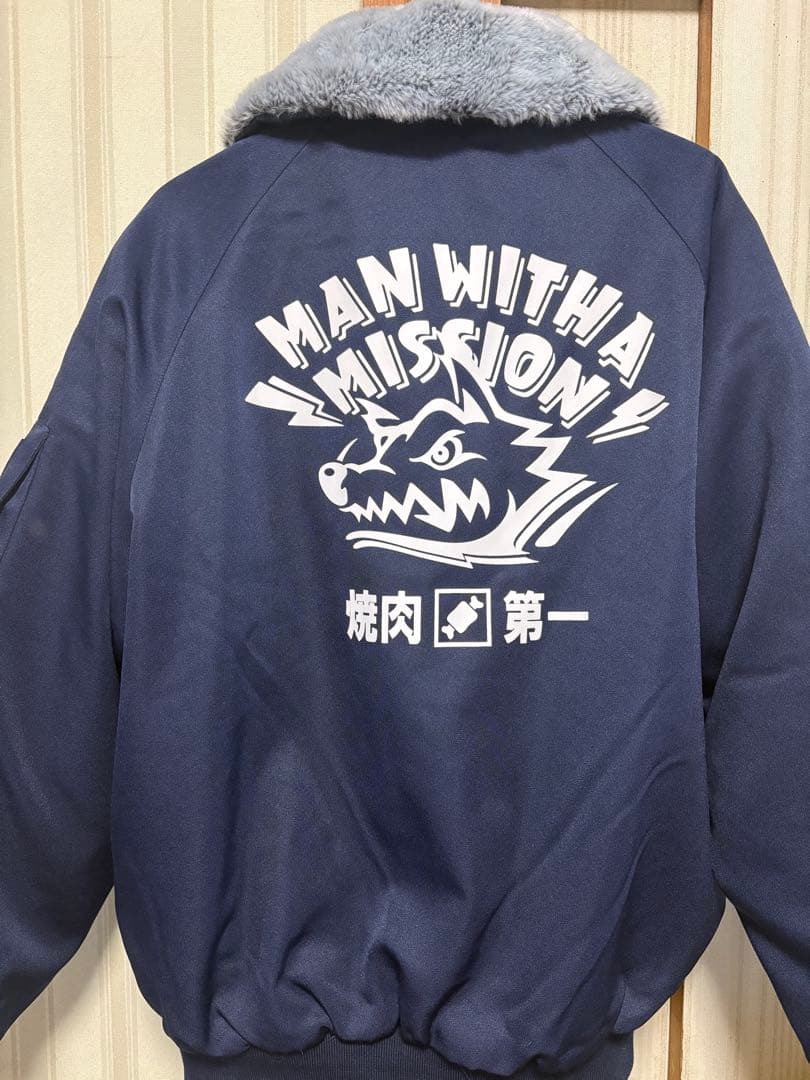 【美品】MAN WITH A MISSION マンウィズ ドカジャン Mサイズ