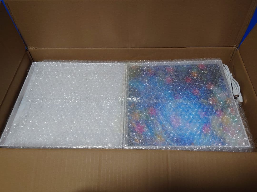 ヴァイオレットエヴァーガーデン&専用展示ケース☆日本未発売