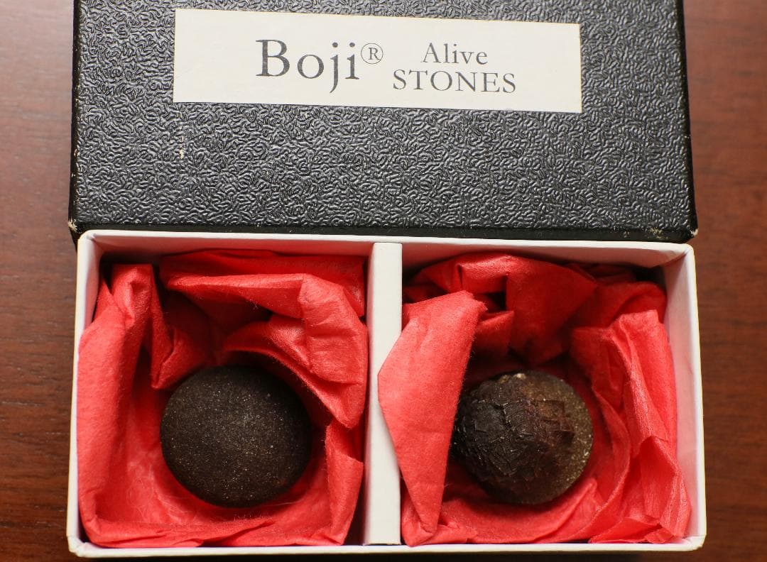 ★ ボージーストーン Boji stone （箱・証明書・日本語解説）