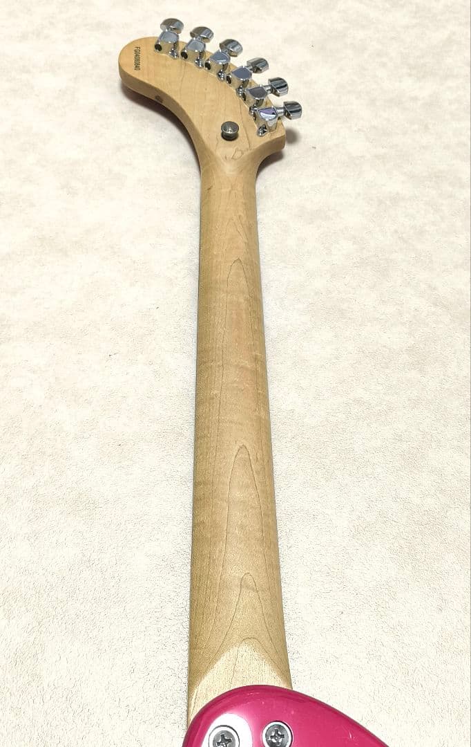 【美品！】ZO-3 パッションピンク アンプ内蔵ミニギター 専用ソフトケース付