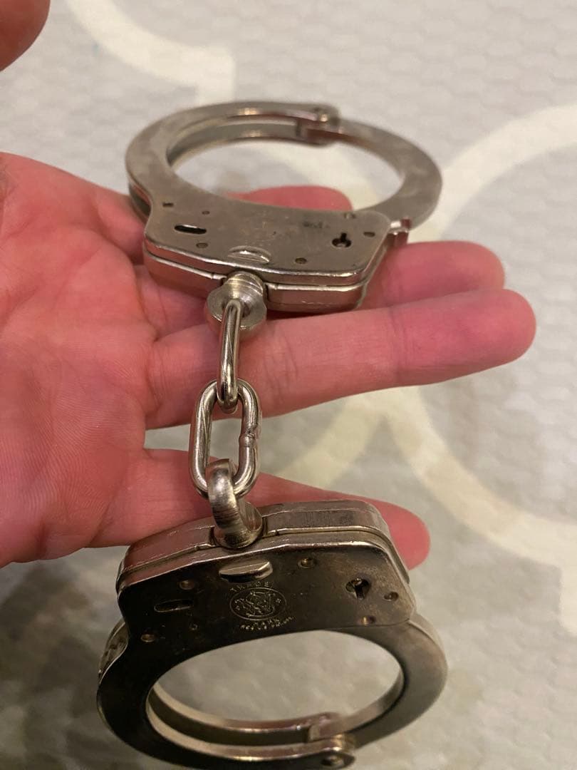 SMITH＆WESSON M-100 手錠　U.S.A製