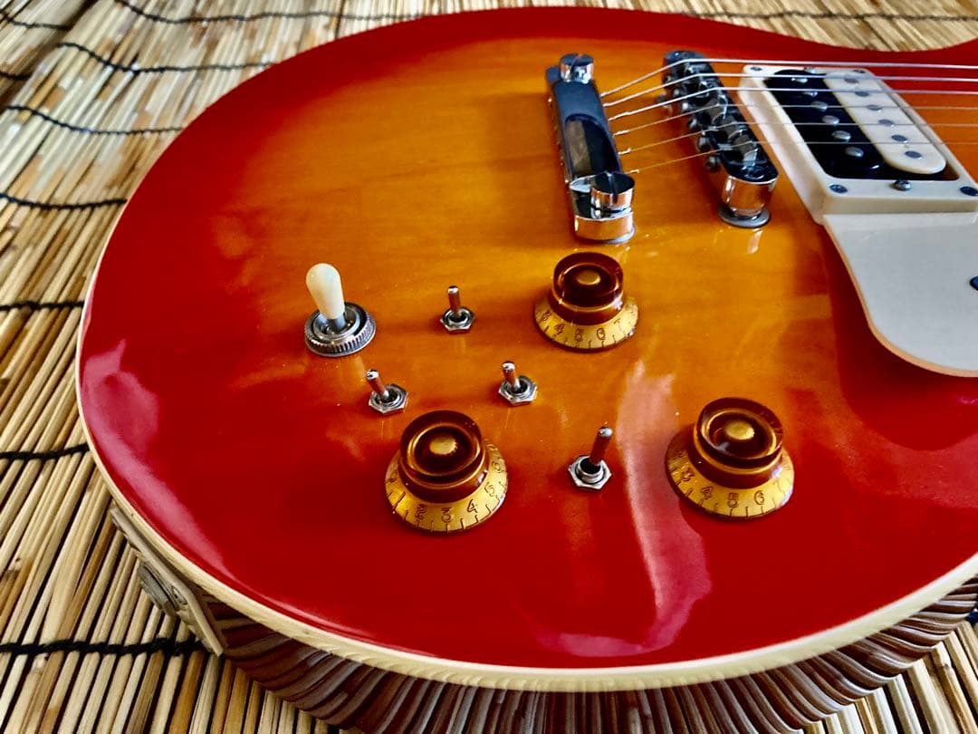 ☆値下 済　☆美品珍品　ピックアップを改造して唯一無二のLP Buskers