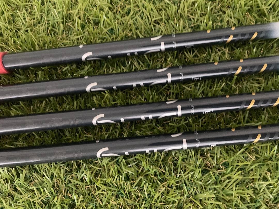 PING gle3 レディースアイアン 4本セット　A 純正カーボン　グリーン