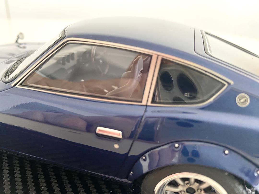 IGNITION MODEL 1/18 日産 フェアレディ 240ZG Blue