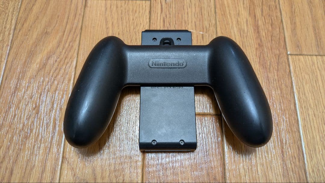 箱付き美品！ニンテンドースイッチ本体（おまけ：ハードケース、128GBのSD）