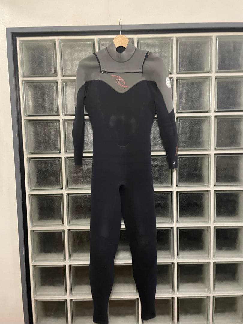 RIP CURLリップカールウェットスーツ　メンズ　 サーフィン　2mm×3mm