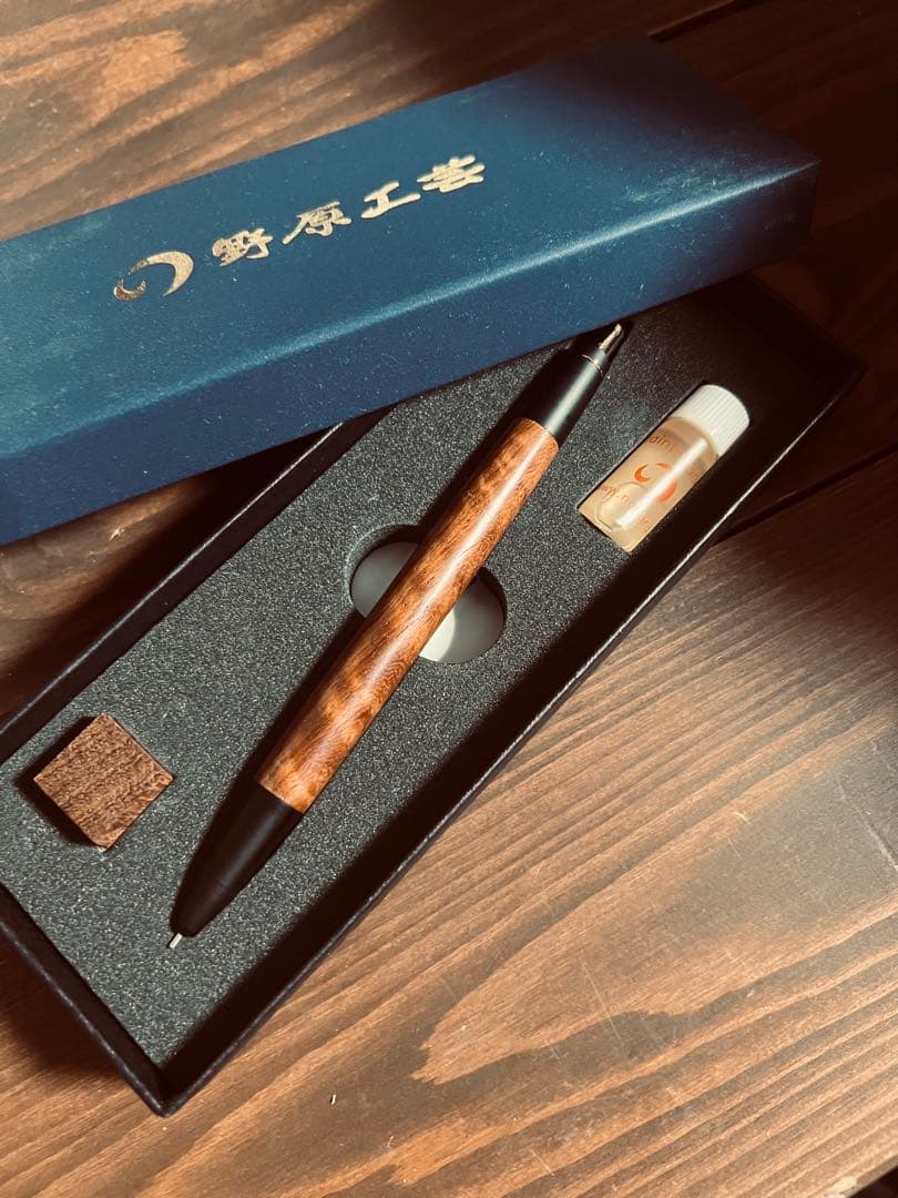 野原工芸　本花梨虎杢　シャーペン　金金具