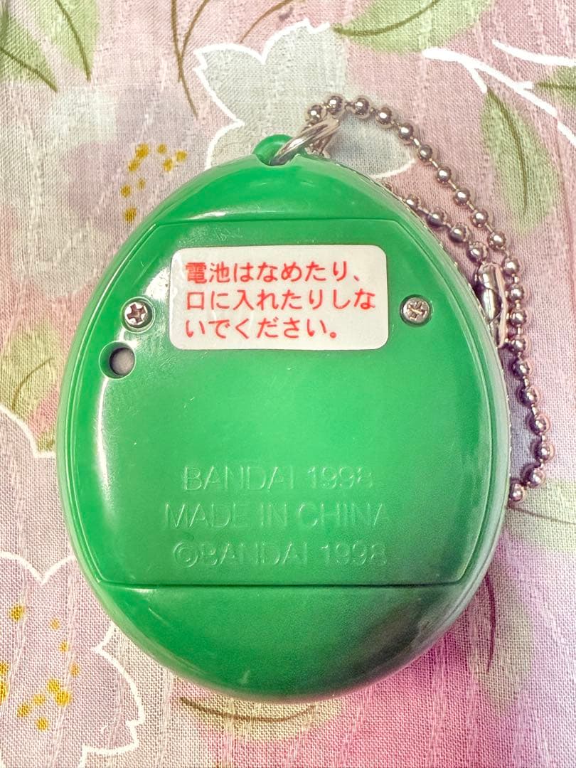 【動作確認済】サンタクロっちのたまごっち 緑 ケース付き