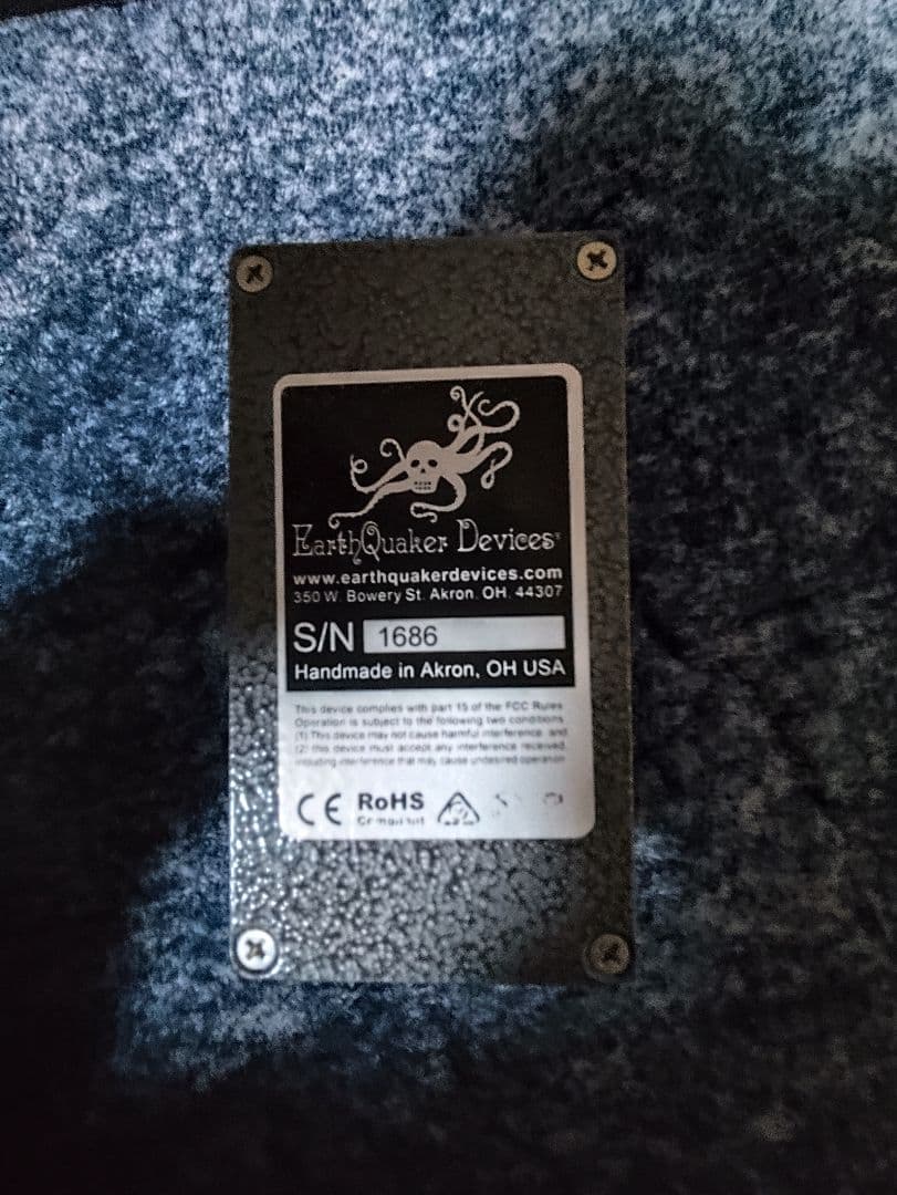 テ*リ様 EarthQuaker Devices White Light アース