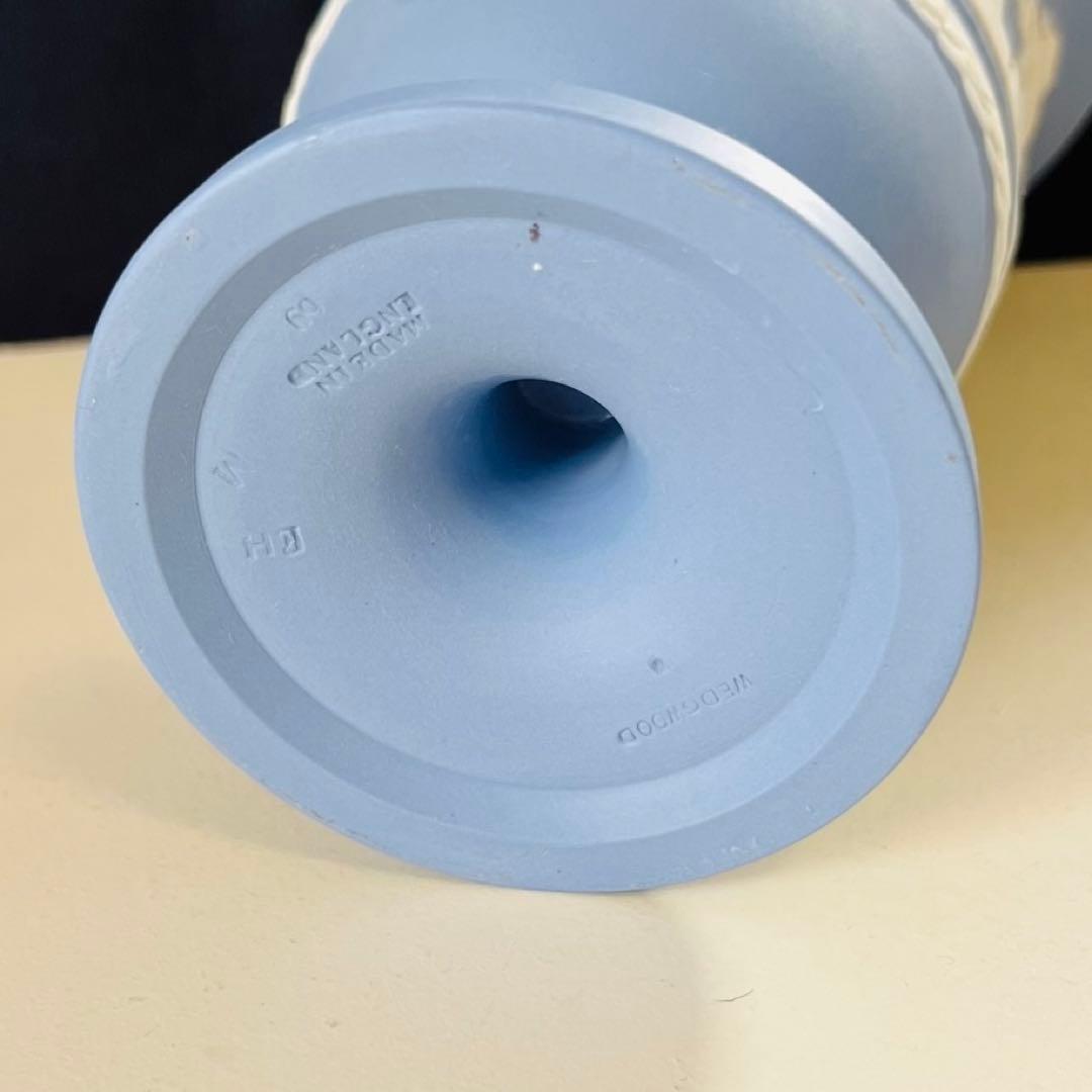 ウェッジウッド　ジャスパーウェア　花瓶　フラワーベース　ペールブルー