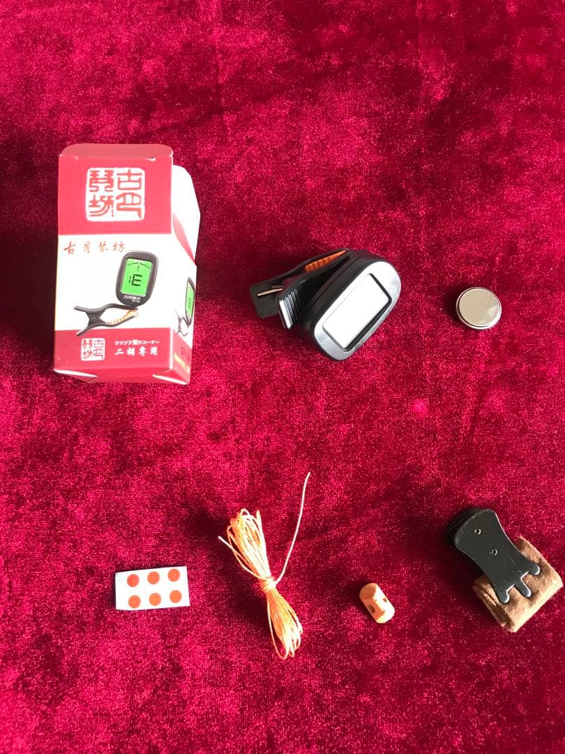 二胡★中古品★蛇本皮★必需品揃い★音など確認済み