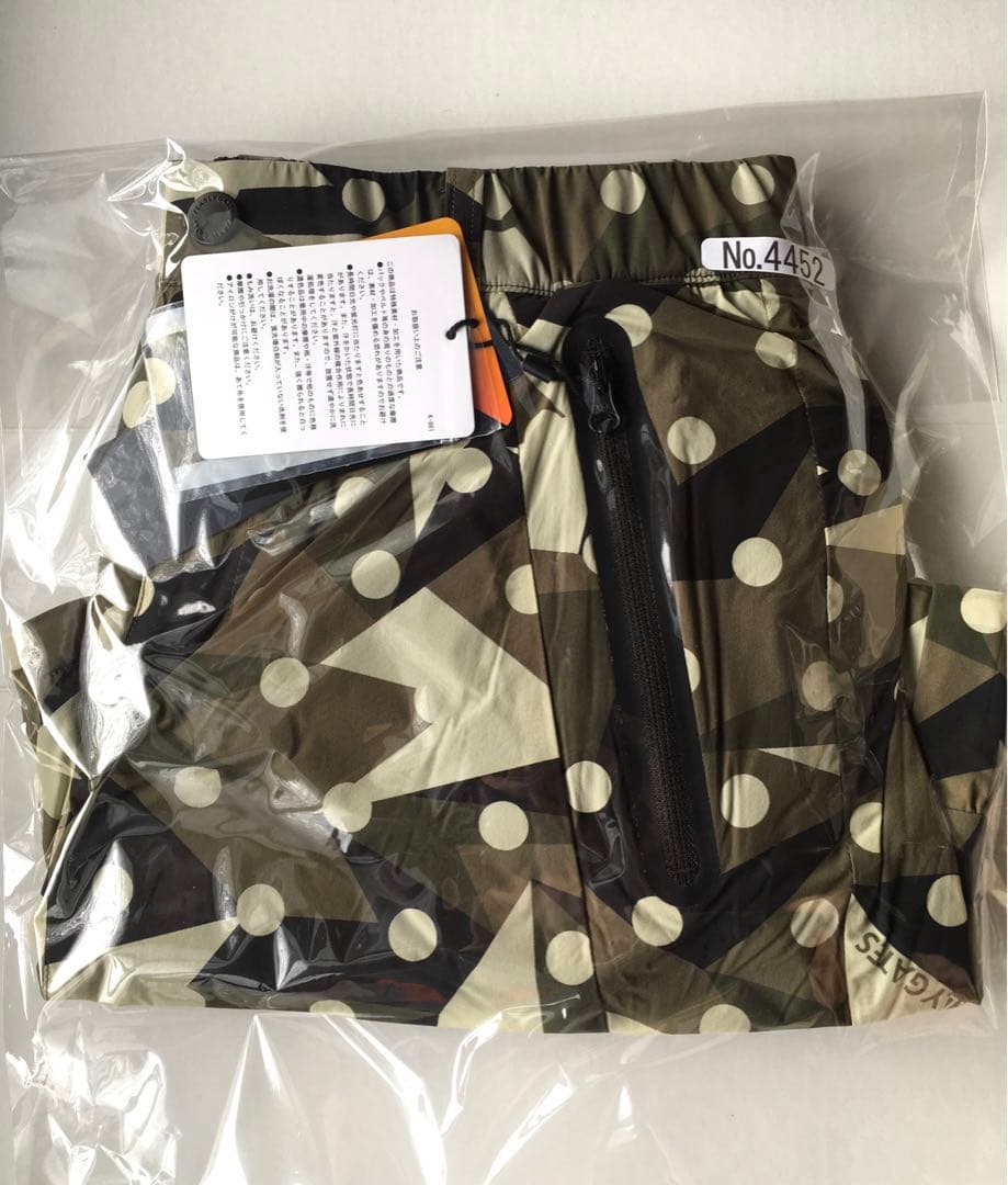 【PEARLY GATES】秋冬 中綿裏地 裾プリーツストレッチスカート・0番S