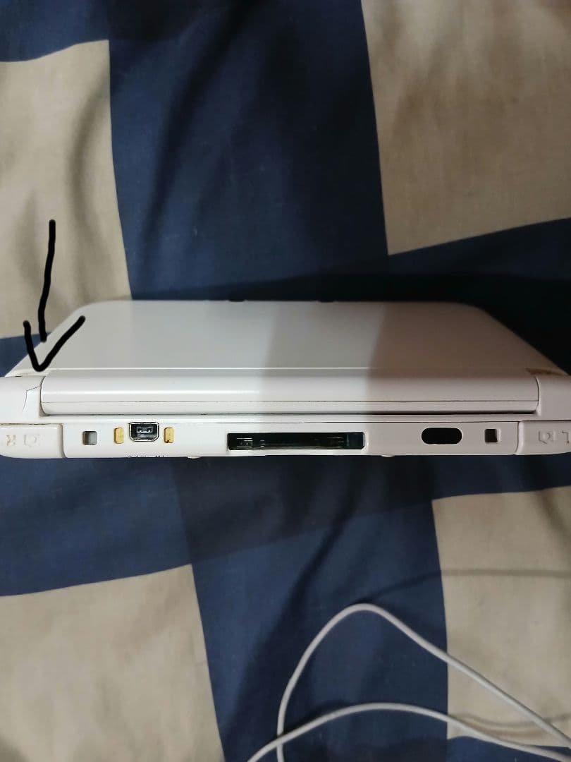 〈ジャンク〉ニンテンドー3DS LL