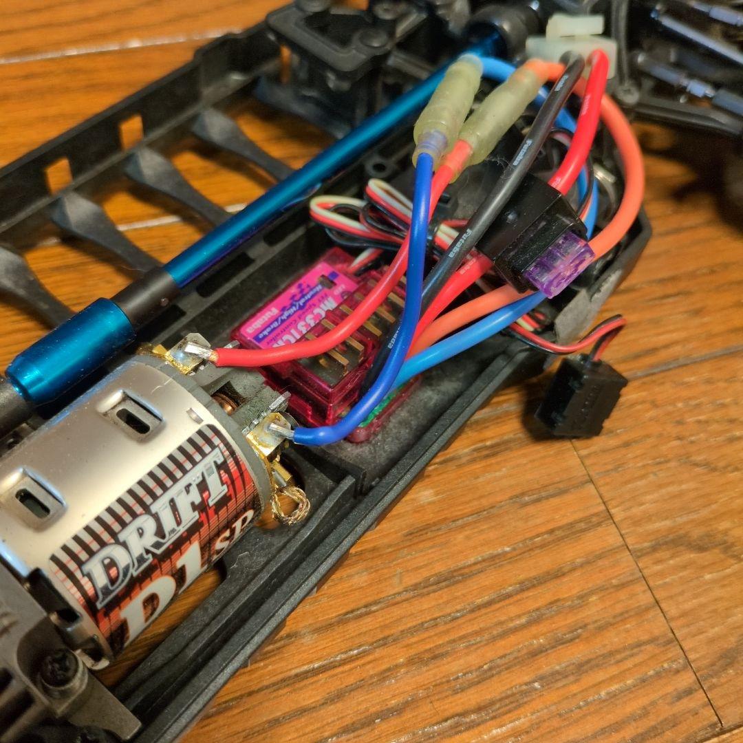 ヨコモ　ボディ　シャーシ　APEX RX-7 ドリフトラジコン 1/1