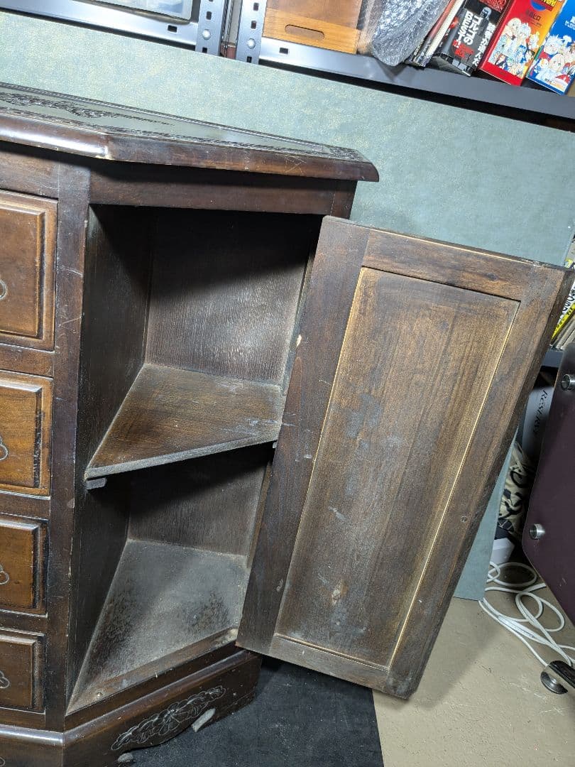 (S) 木彫刻　引き出し　4段　アンティーク　レトロ