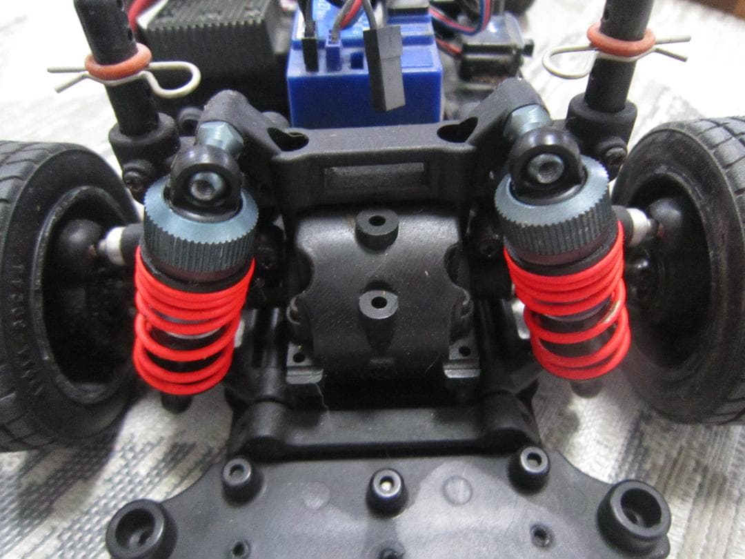 完全動作品 1/10 ジェネティック カスタム ダッツンブル