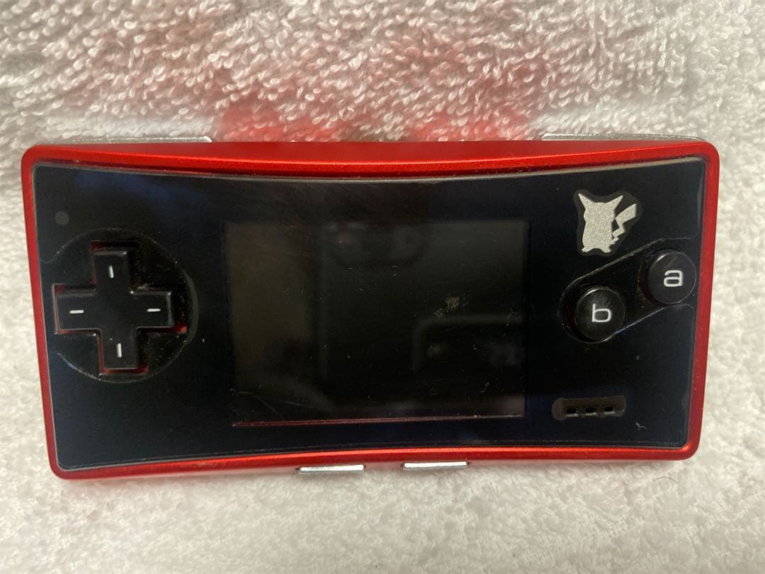 ゲームボーイミクロ　ポケモンセンター限定モデル