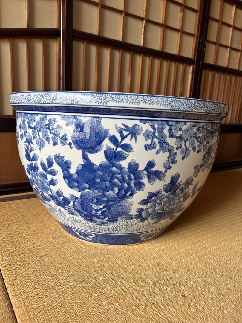 アンティーク特大火鉢　染付火鉢　唐獅子牡丹図　火鉢(直径50cm)