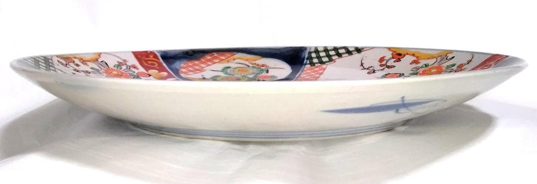 大皿 『椿・菊・梅 (中央丸・周囲六面)』 古伊万里 Aa-110