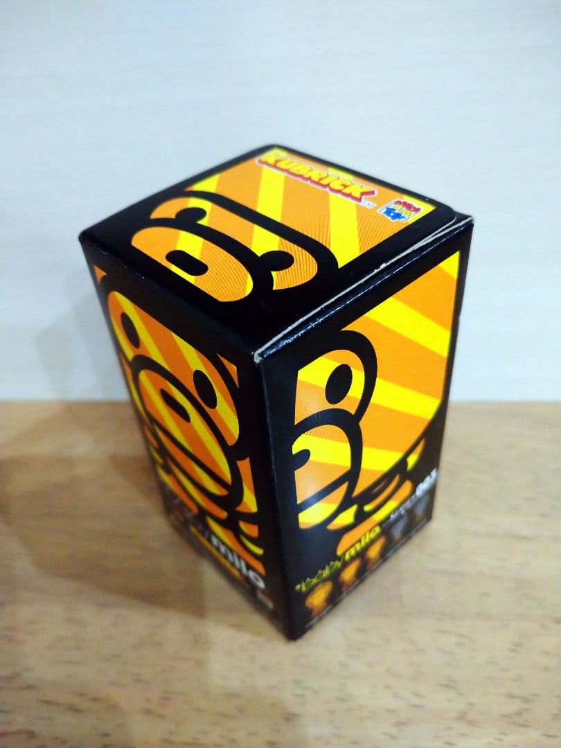 BAPE ベビーマイロ　キューブリック　MILO エイプ　1点