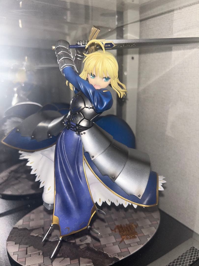 セイバー ～約束された勝利の剣(エクスカリバー)～