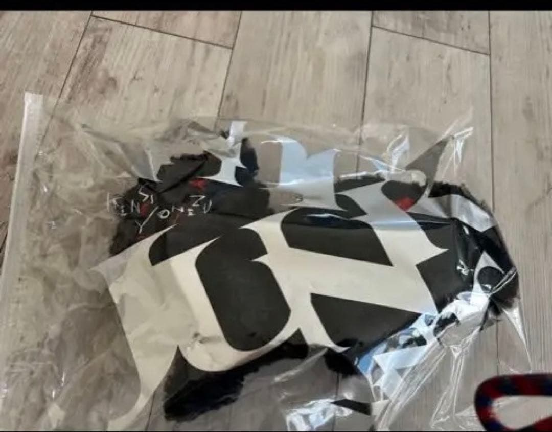 リイシューねこちゃん BLACK AND RED 米津玄師　2025 JUNK