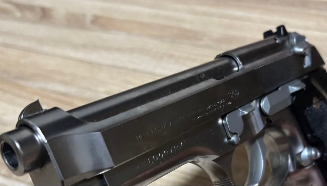 マルシン　モデルガン　ベレッタ92 2丁セット（シルバー、ブラック）