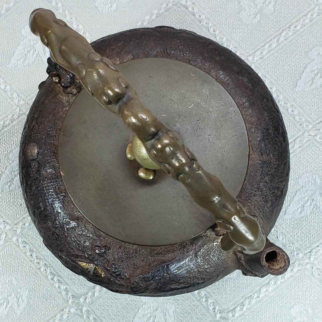 ◆『亀文堂 胴横銘 正平造 月下楼閣山水図 鉄瓶』波多野正平◆検）龍文堂 金寿堂