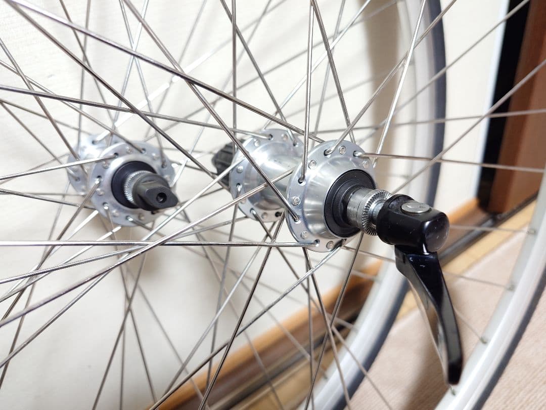 アラヤAR-713シマノ105(HB-5800)パナレーサー700×25c