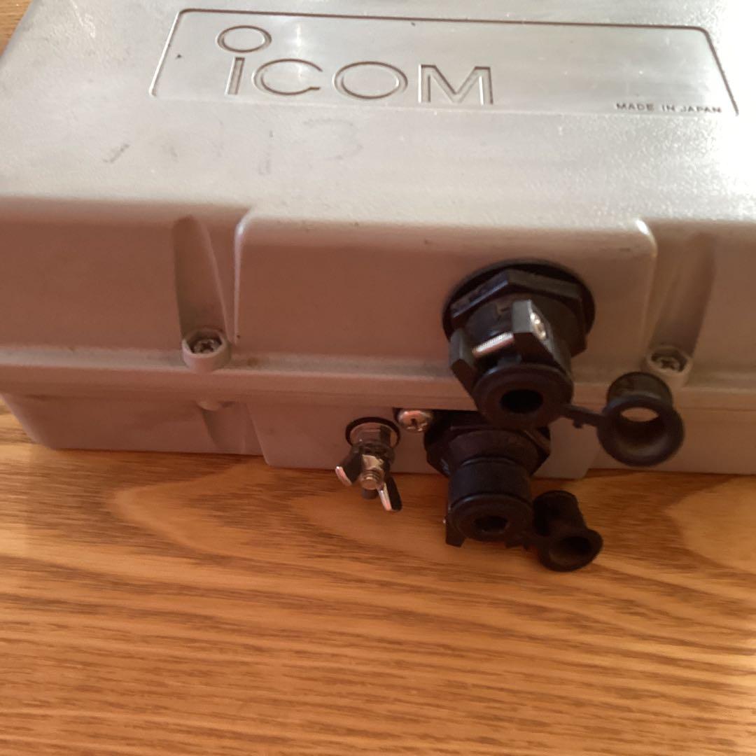 ICOMアンテナチューナーAH-3 中古